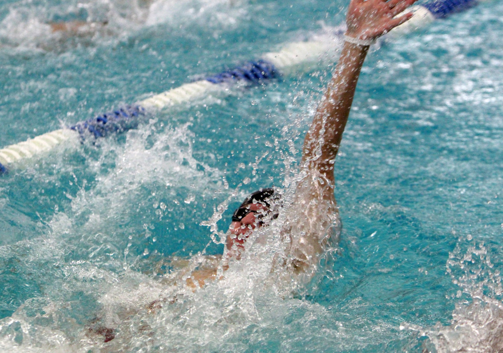 Eau Claire Boys Swimming Husky Invitational 1-19-19